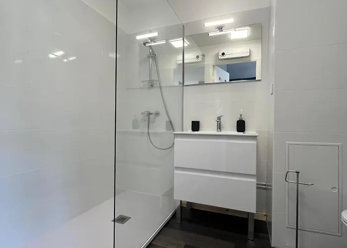 Le Voltaire, Joli Studio, Proximite De La Gare Et Du Centre, Climatise Apartment *