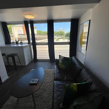 Le Voltaire, Joli Studio, Proximite De La Gare Et Du Centre, Climatise Apartment